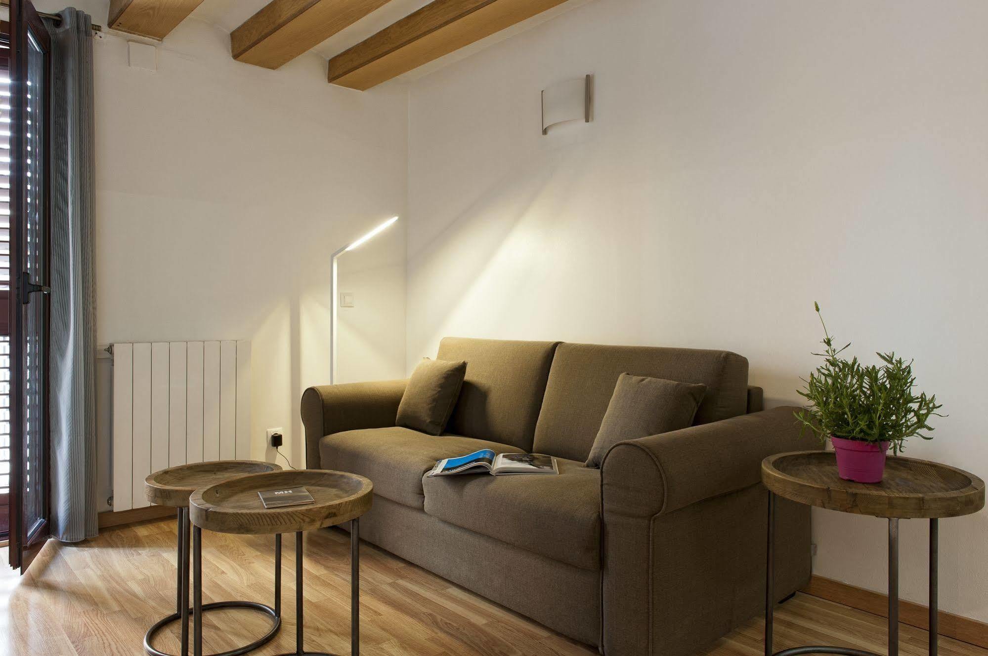 Mh Apartments Liceo Barcelona Exterior foto