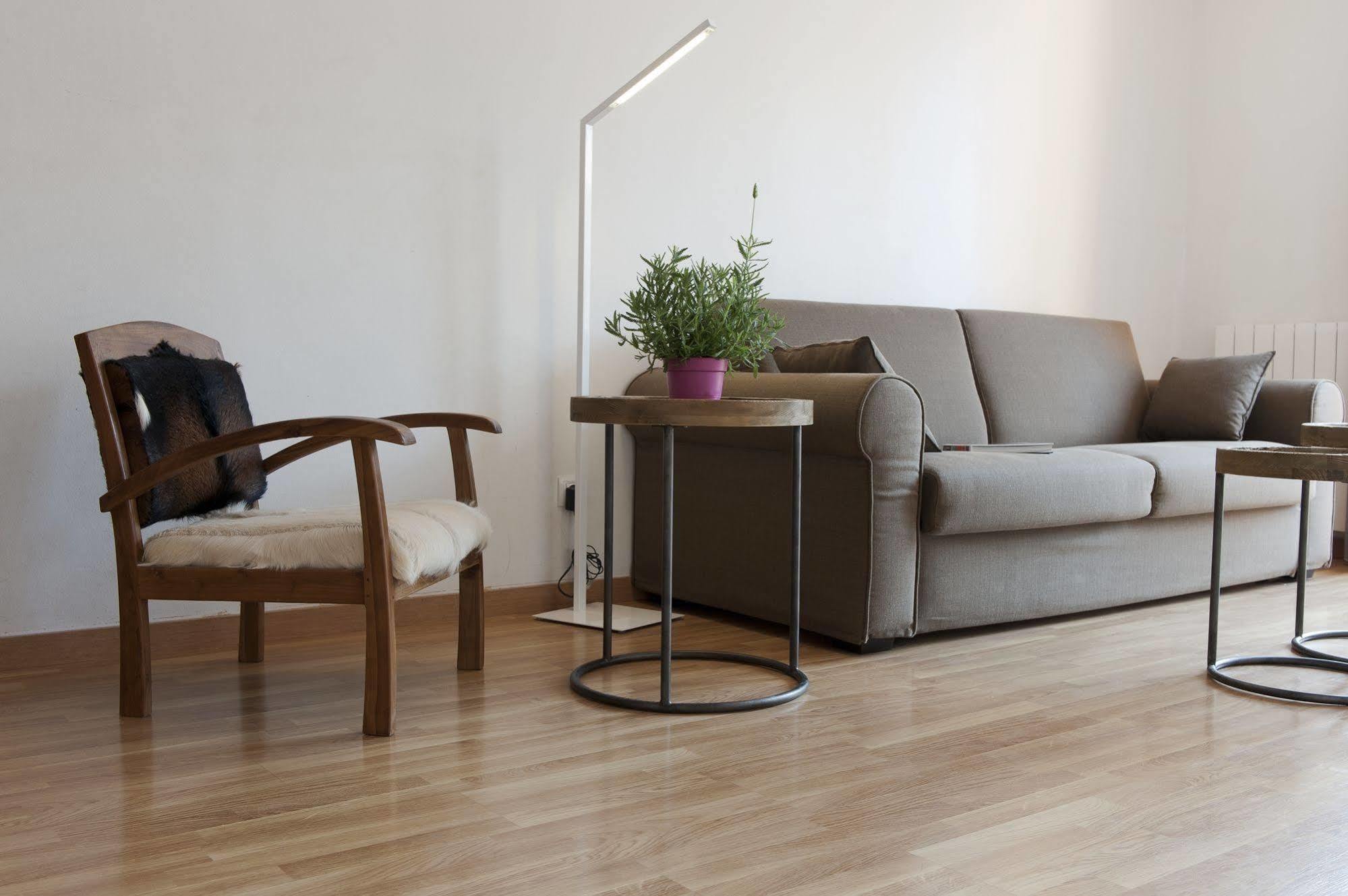 Mh Apartments Liceo Barcelona Exterior foto