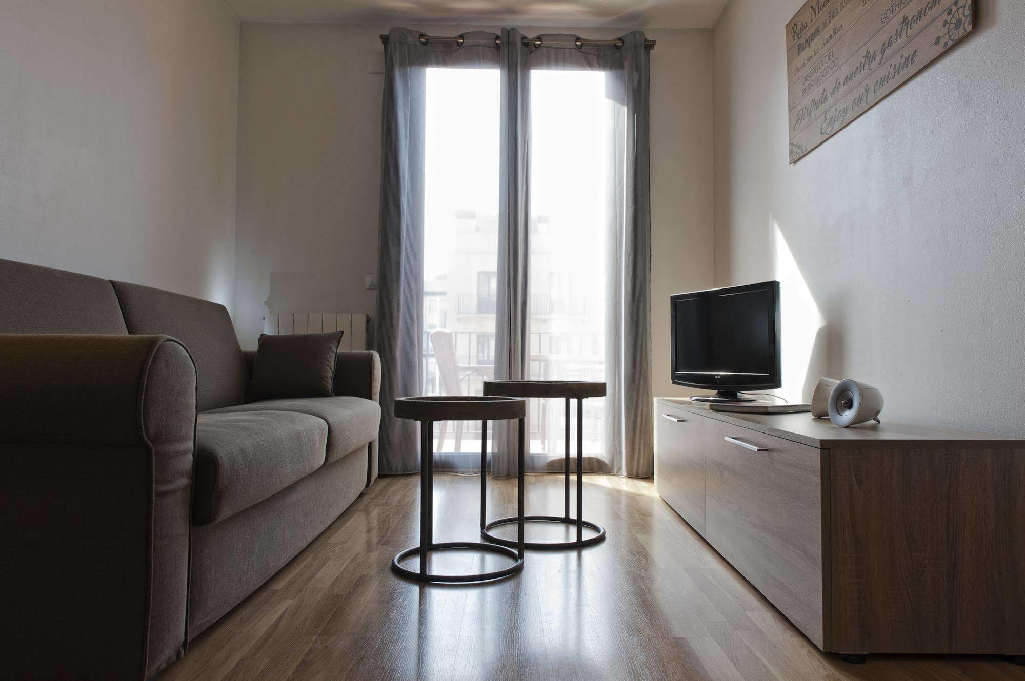 Mh Apartments Liceo Barcelona Exterior foto