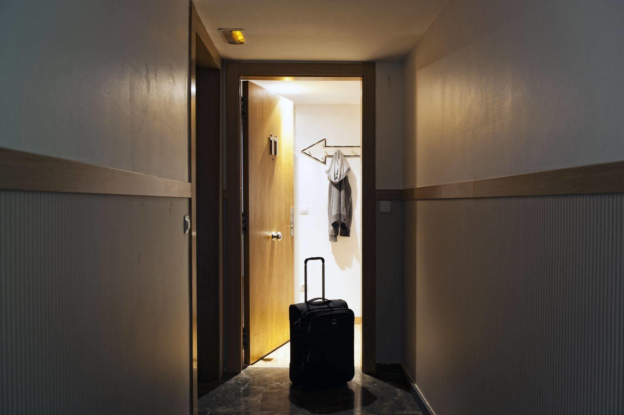 Mh Apartments Liceo Barcelona Exterior foto
