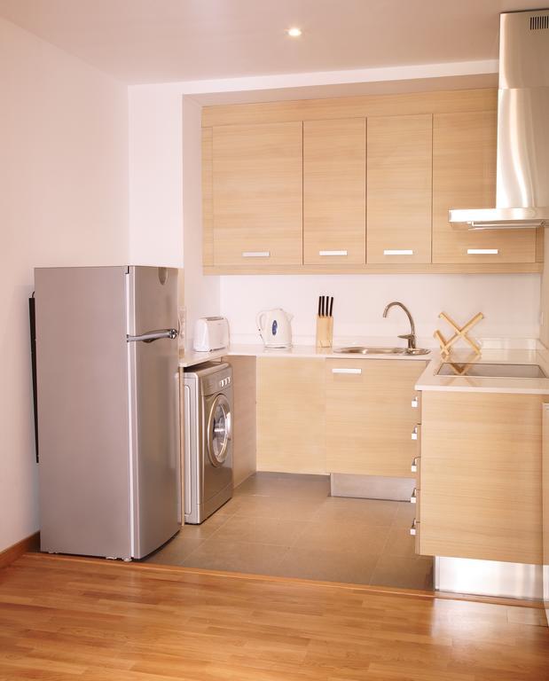 Mh Apartments Liceo Barcelona Exterior foto
